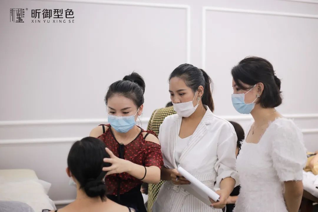 盈利新模式?看看纹绣精英们最近都在做什么?