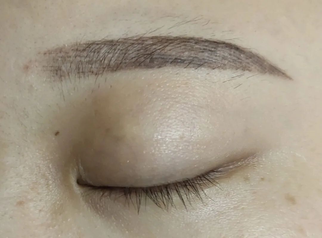不得不看!野生眉操作不当后期易出现的问题及解决办法