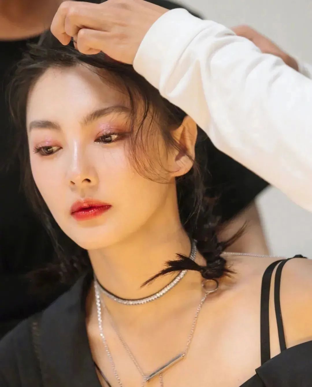 当少女感败给姐系审美,超A酷飒妆容等你解锁!