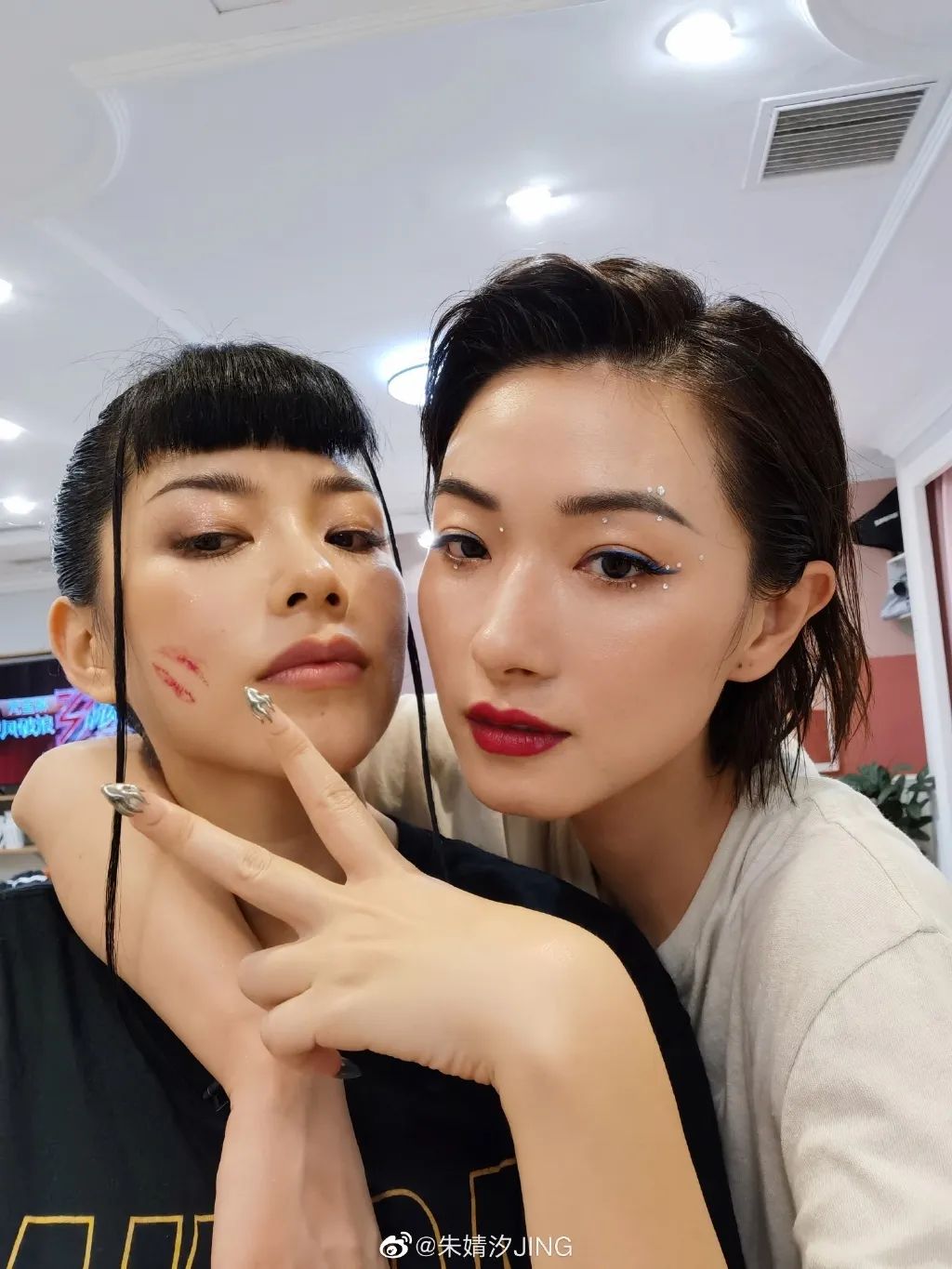 当少女感败给姐系审美,超A酷飒妆容等你解锁!