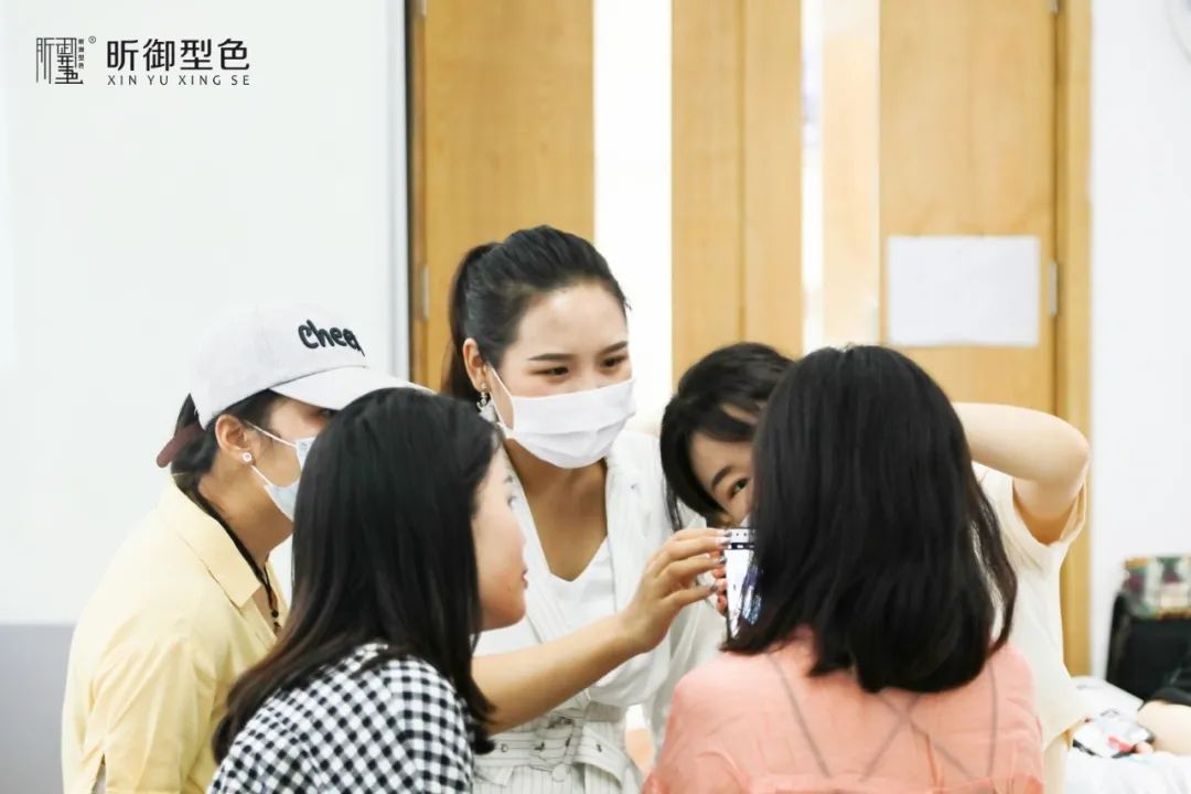 盈利新模式?看看纹绣精英们最近都在做什么?