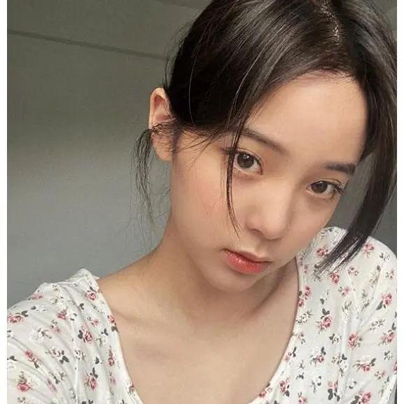 新春焕新颜,淡颜系美女vs浓颜系美女,如何实现颜值最大化?
