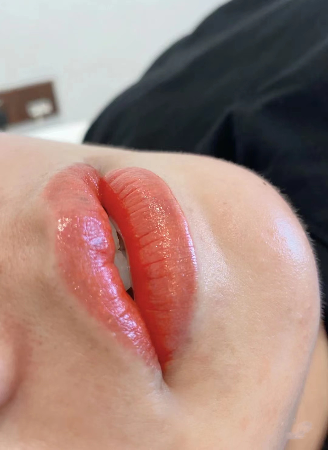 每个女人都是完美唇型,超详细唇部改色教学,纹出红润双唇